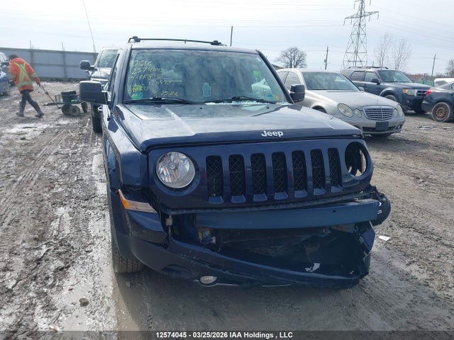 12574045 :رقم المزاد ، 1C4NJRAB5HD124972 vin ، 2017 Jeep Patriot مزاد بيع