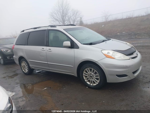 2008 Toyota Sienna Xle მანქანა იყიდება აუქციონზე, vin: 5TDBK22C28S016702, აუქციონის ნომერი: 12574049