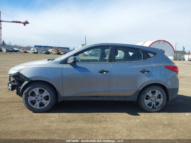 2011 Hyundai Tucson Gl მანქანა იყიდება აუქციონზე, vin: KM8JT3AC7BU217302, აუქციონის ნომერი: 12574050