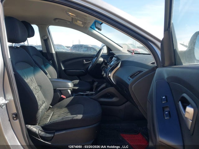 2011 Hyundai Tucson Gl მანქანა იყიდება აუქციონზე, vin: KM8JT3AC7BU217302, აუქციონის ნომერი: 12574050
