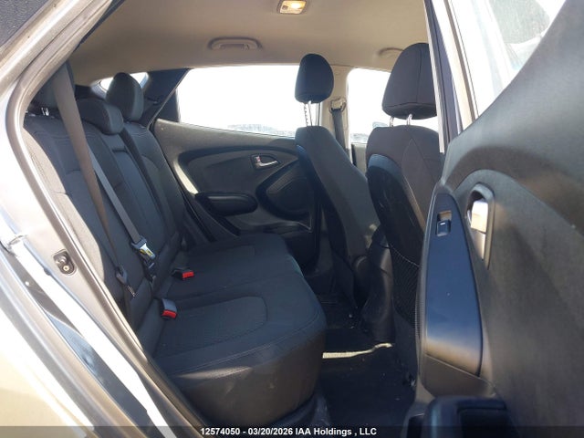 2011 Hyundai Tucson Gl მანქანა იყიდება აუქციონზე, vin: KM8JT3AC7BU217302, აუქციონის ნომერი: 12574050