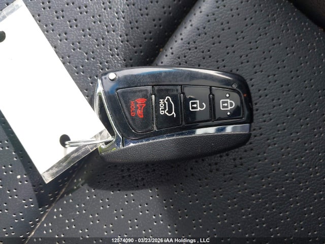 5XYZUDLA0EG200577 Hyundai SANTA FE SPORT