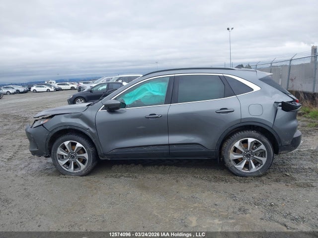 12574096 :رقم المزاد ، 1FMCU9JA1SUA90585 vin ، 2025 Ford Escape Platinum مزاد بيع