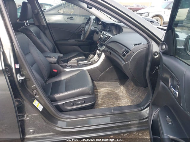 12574106 :رقم المزاد ، 1HGCR2F98FA804894 vin ، 2015 Honda Accord Touring مزاد بيع