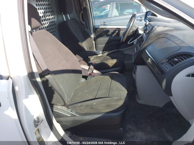 12574108 :رقم المزاد ، 2C4JRGAG8DR726442 vin ، 2013 Ram Tradesman مزاد بيع