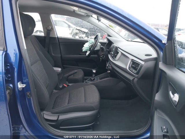 3KPA25AB0JE136584 KIA Rio Lx/lx+