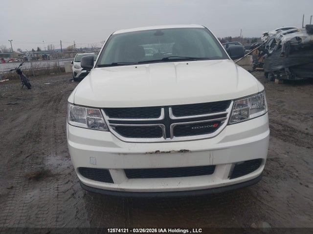 12574121 :رقم المزاد ، 3C4PDCAB7JT525419 vin ، 2018 Dodge Journey Cvp/se مزاد بيع