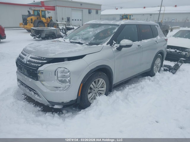 12574134 :رقم المزاد ، JA4J4UA86NZ608171 vin ، 2022 Mitsubishi Outlander Le/le Premium/se/sel مزاد بيع