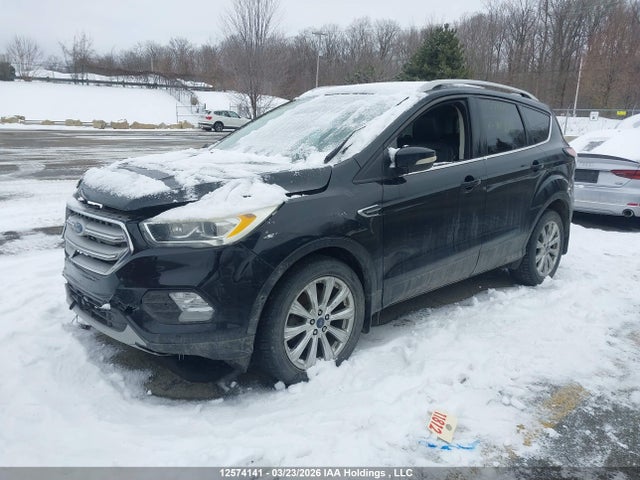 2018 Ford Escape მანქანა იყიდება აუქციონზე, vin: 1FMCU9J90JUA13548, აუქციონის ნომერი: 12574141