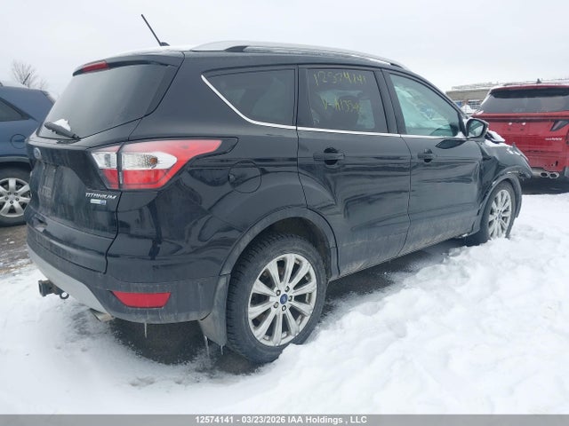 2018 Ford Escape მანქანა იყიდება აუქციონზე, vin: 1FMCU9J90JUA13548, აუქციონის ნომერი: 12574141