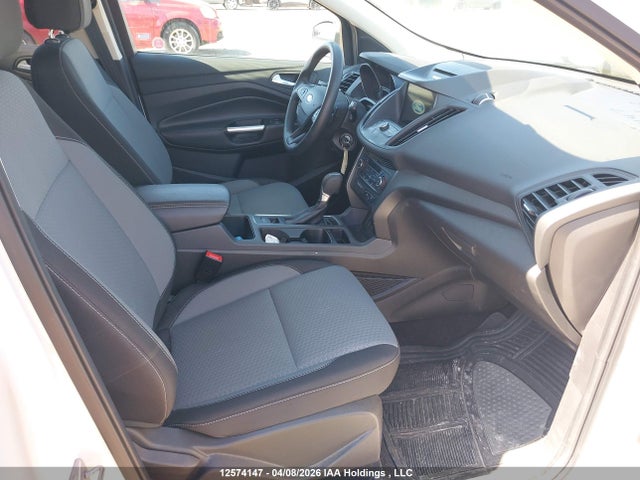 Продаж на аукціоні авто 2017 Ford Escape Se, vin: 1FMCU9G95HUD80222, номер лоту: 12574147