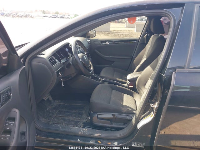3VWD07AJ4GM353766 Volkswagen Jetta 1.8t Sport