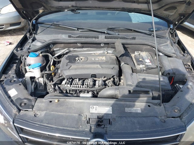 3VWD07AJ4GM353766 Volkswagen Jetta 1.8t Sport