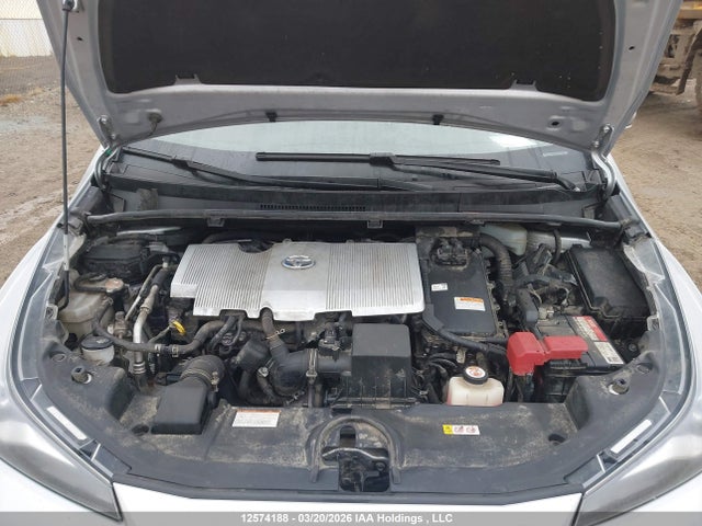 JTDL9MFU6M3030970 Toyota Prius Le/xle