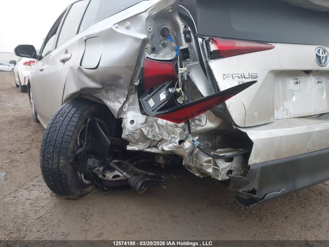 JTDL9MFU6M3030970 Toyota Prius Le/xle
