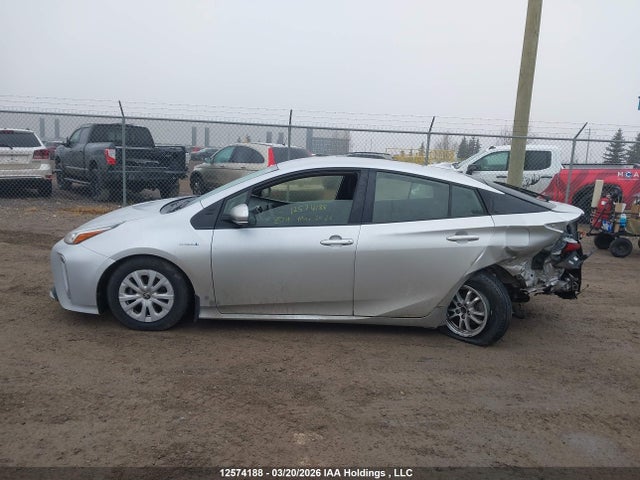 JTDL9MFU6M3030970 Toyota Prius Le/xle