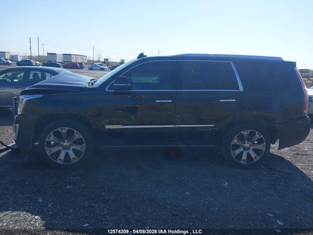 2019 Cadillac Escalade Platinum მანქანა იყიდება აუქციონზე, vin: 1GYS4DKJ4KR244303, აუქციონის ნომერი: 12574209