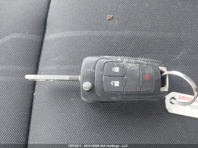 3GNCJPEB4EL220305 Chevrolet TRAX 1LT