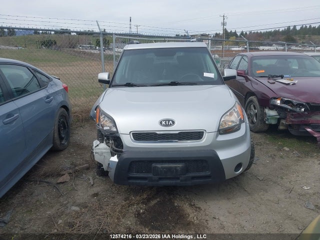 2010 Kia Soul +/!/sport მანქანა იყიდება აუქციონზე, vin: KNDJT2A24A7181409, აუქციონის ნომერი: 12574216