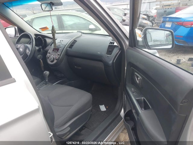 2010 Kia Soul +/!/sport მანქანა იყიდება აუქციონზე, vin: KNDJT2A24A7181409, აუქციონის ნომერი: 12574216