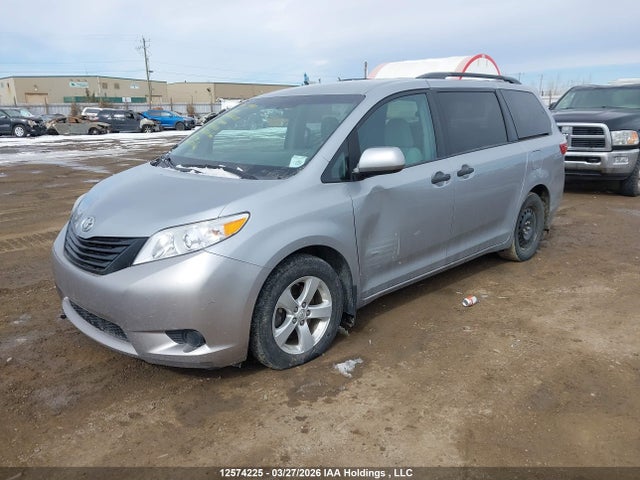 Aukcja sprzedaży 2017 Toyota Sienna 7 Passenger, vin: 5TDZZ3DC9HS831413, numer aukcji: 12574225