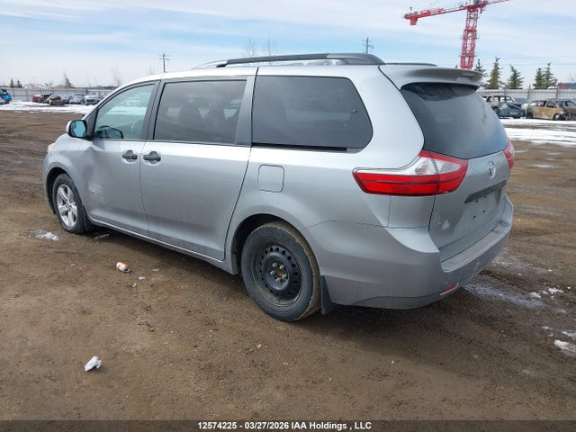 Aukcja sprzedaży 2017 Toyota Sienna 7 Passenger, vin: 5TDZZ3DC9HS831413, numer aukcji: 12574225