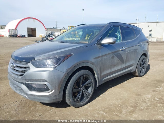 5XYZU3LB9JG519215 Hyundai Santa Fe Sport 2.4 Premium