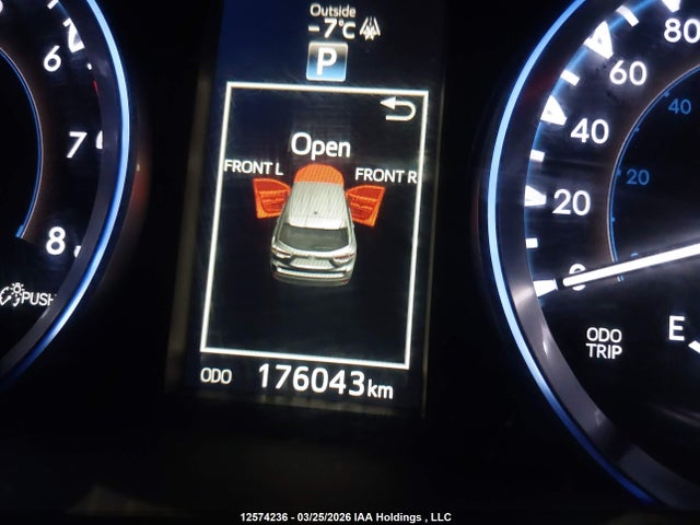 12574236 :رقم المزاد ، 5TDDKRFH8GS336371 vin ، 2016 Toyota Highlander Limited/ltd Platinum مزاد بيع