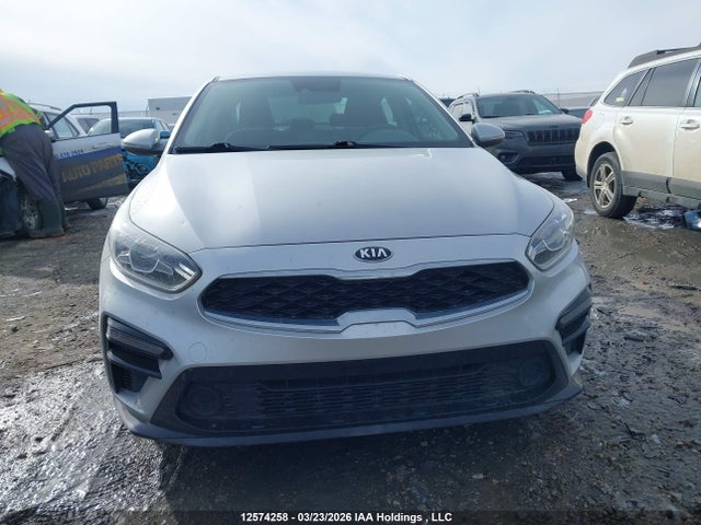 3KPF54AD9KE057215 KIA Forte Ex/ex Limited/ex Premium/ex+