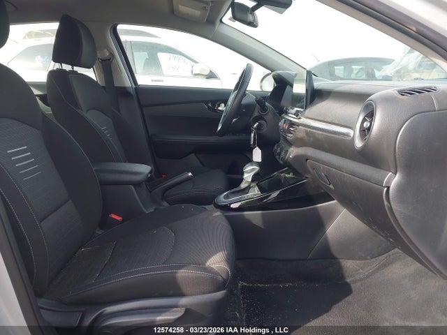 3KPF54AD9KE057215 KIA Forte Ex/ex Limited/ex Premium/ex+