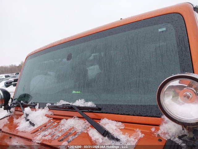 12574280 :رقم المزاد ، 1J4BA5H16BL511434 vin ، 2011 Jeep Wrangler Unlimited Sahara مزاد بيع