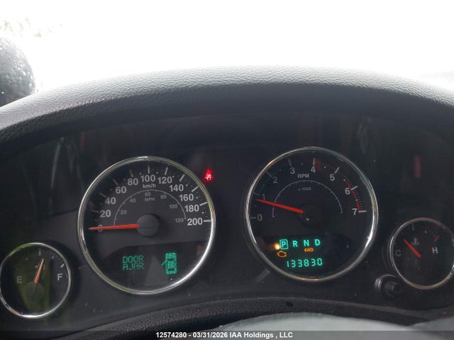 12574280 :رقم المزاد ، 1J4BA5H16BL511434 vin ، 2011 Jeep Wrangler Unlimited Sahara مزاد بيع