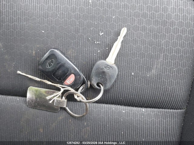 KMHD84LF0HU323272 Hyundai ELANTRA GL