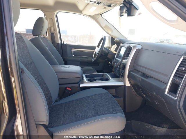 12574296 :رقم المزاد ، 1C6RR7GT5HS619612 vin ، 2017 Ram 1500 Slt مزاد بيع