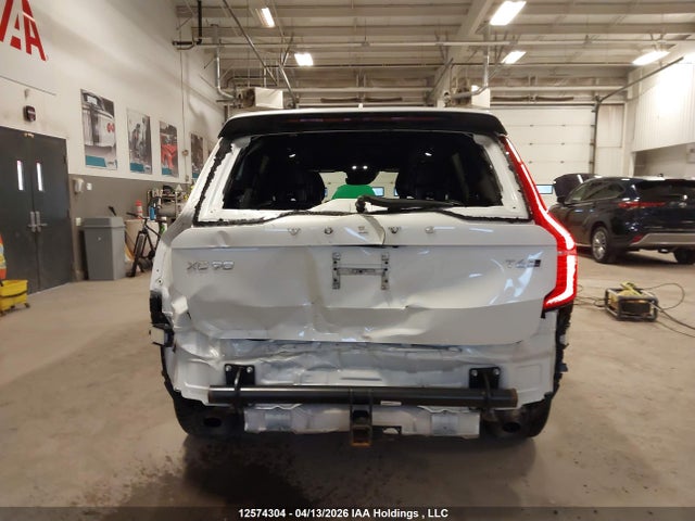 YV4A22PM9J1389717 Volvo Xc90 T6 R-design