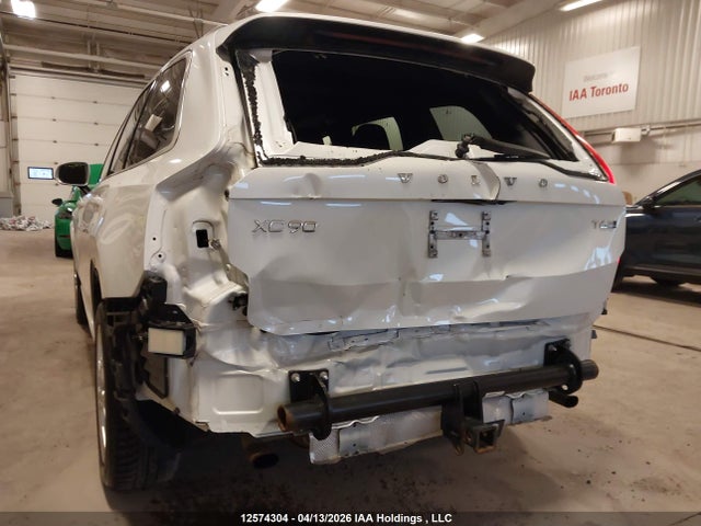 YV4A22PM9J1389717 Volvo Xc90 T6 R-design