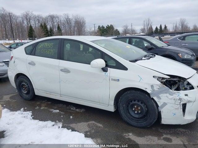 12574313 :رقم المزاد ، JTDKN3DP2D3032875 vin ، 2013 Toyota Prius Plug-in مزاد بيع