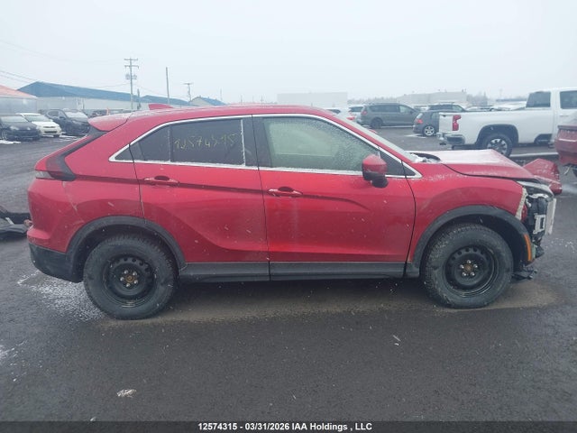 JA4ATUAA3NZ602964 Mitsubishi Eclipse Cross Es
