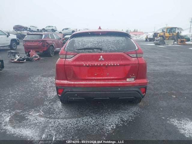 JA4ATUAA3NZ602964 Mitsubishi Eclipse Cross Es