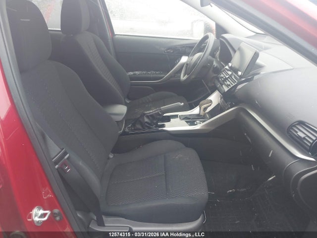 JA4ATUAA3NZ602964 Mitsubishi Eclipse Cross Es