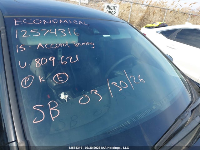 Aukcja sprzedaży 2015 Honda Accord Touring, vin: 1HGCR2F99FA809621, numer aukcji: 12574316
