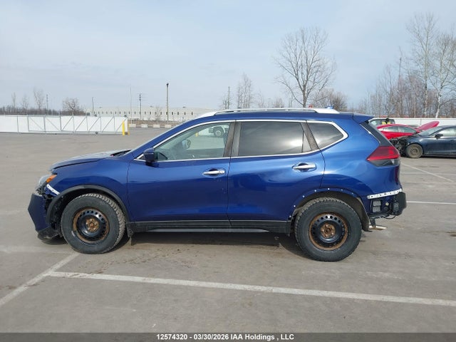 5N1AT2MV8JC852072 Nissan Rogue