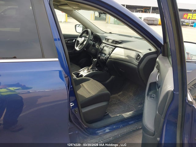 5N1AT2MV8JC852072 Nissan Rogue