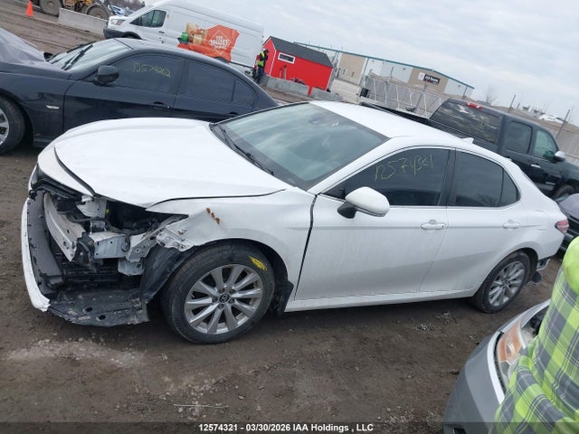 4T1B11HK8KU780242 Toyota CAMRY LE