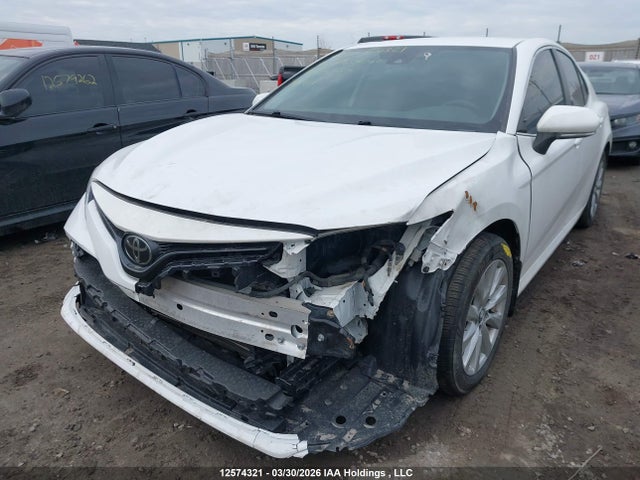 4T1B11HK8KU780242 Toyota CAMRY LE