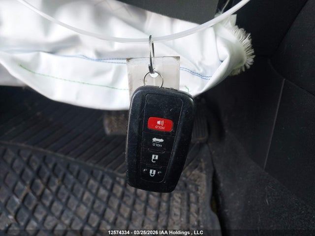 12574334 :رقم المزاد ، JTDBAMDE8MJ026185 vin ، 2021 Toyota Corolla Base W/li Battery/hybrid مزاد بيع