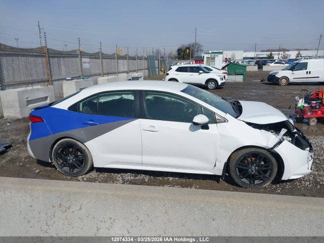 12574334 :رقم المزاد ، JTDBAMDE8MJ026185 vin ، 2021 Toyota Corolla Base W/li Battery/hybrid مزاد بيع