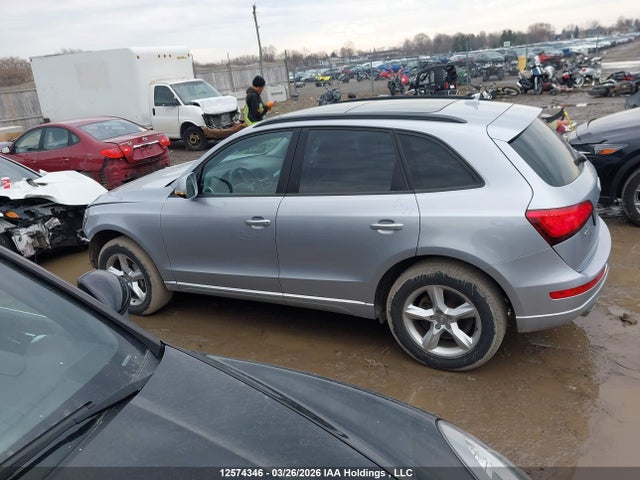 WA1C2AFP8HA018733 Audi Q5 2.0t Komfort