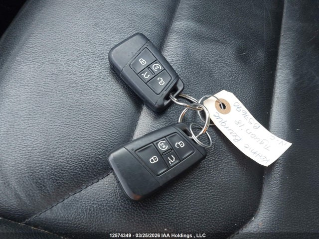 3VV4B7AX1JM127128 Volkswagen Tiguan Sel Premium