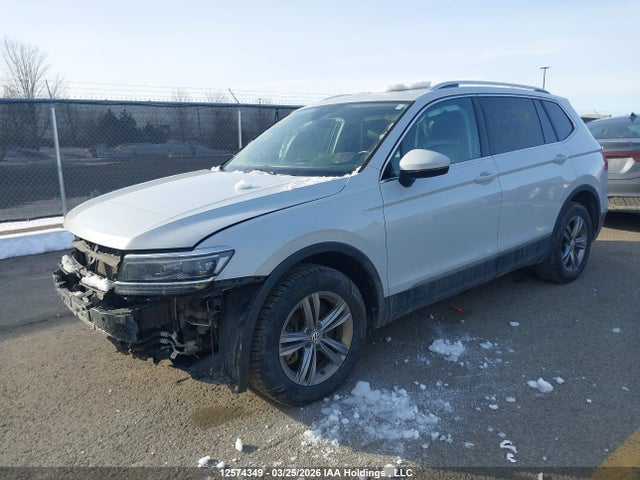 3VV4B7AX1JM127128 Volkswagen Tiguan Sel Premium